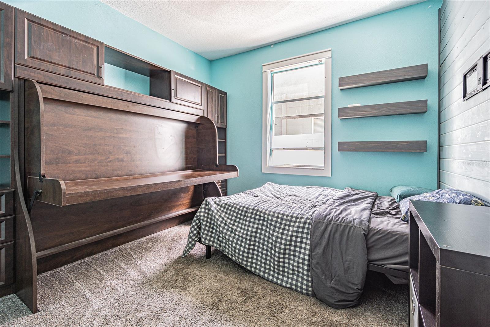 Image 42 of 51 For 2807 Windcrest Oaks Court