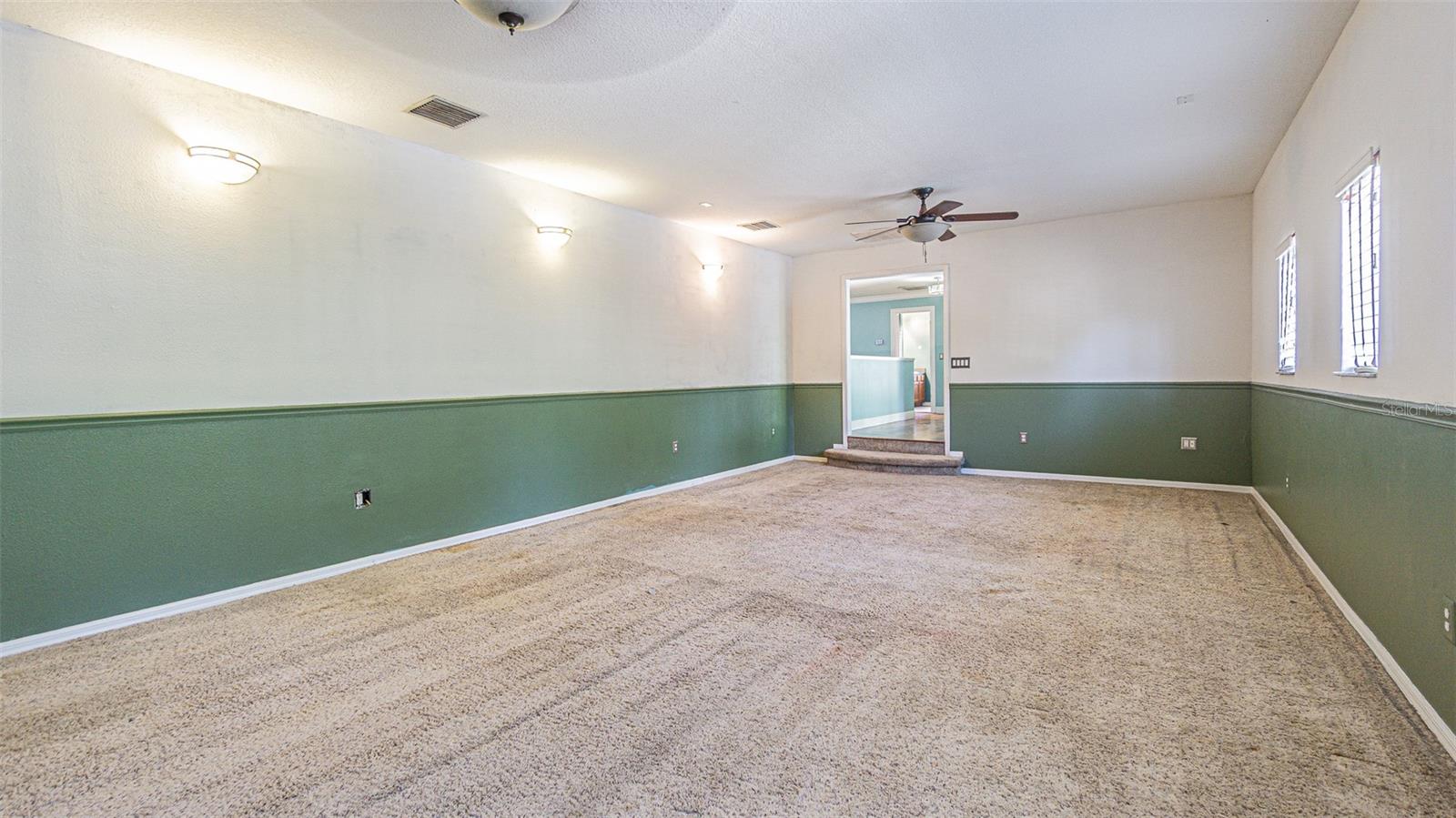 Image 46 of 51 For 2807 Windcrest Oaks Court