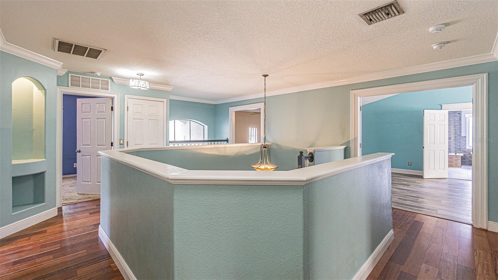 Image 7 of 51 For 2807 Windcrest Oaks Court