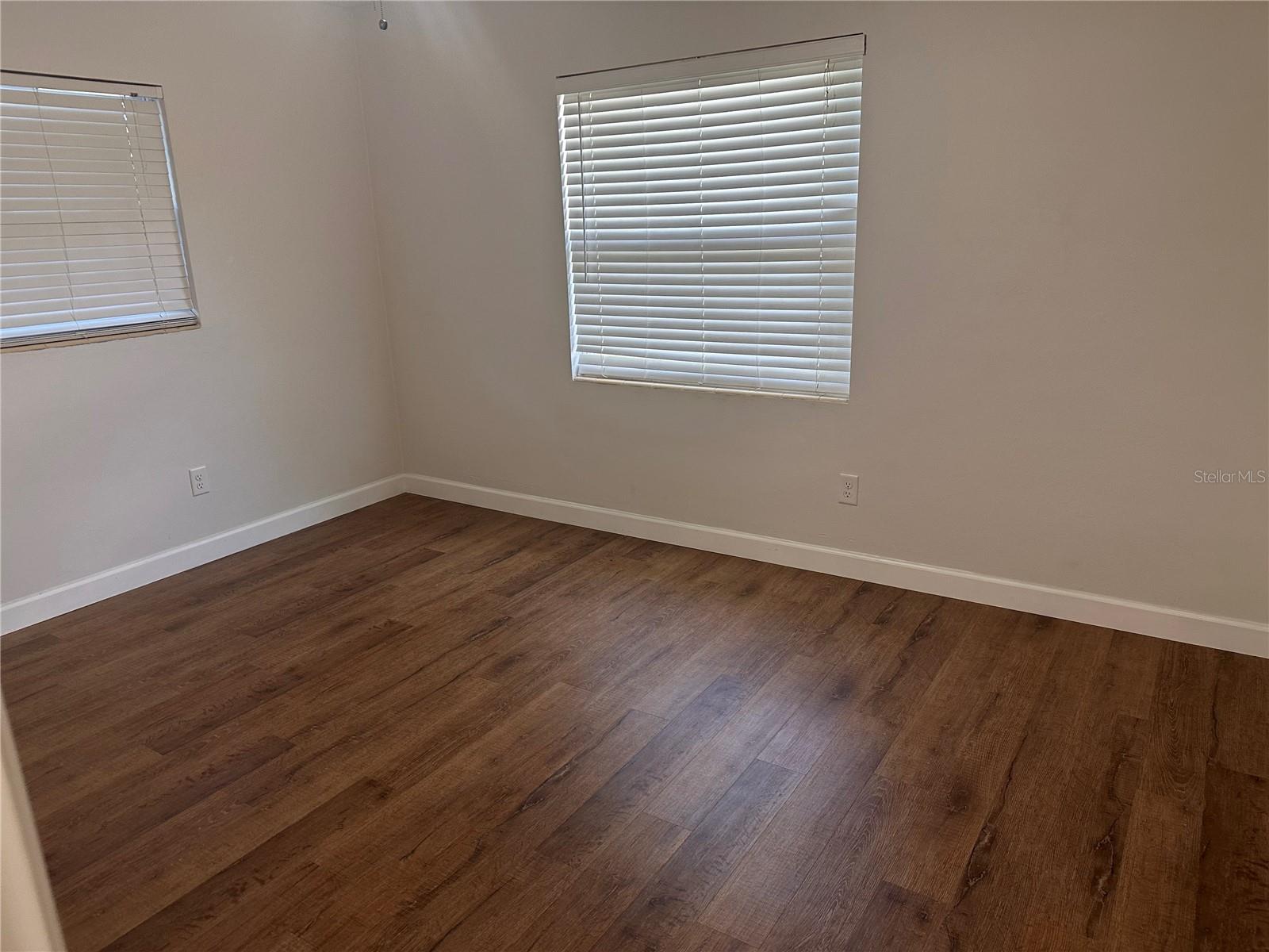 Image 6 of 13 For 2261 Curlew Road