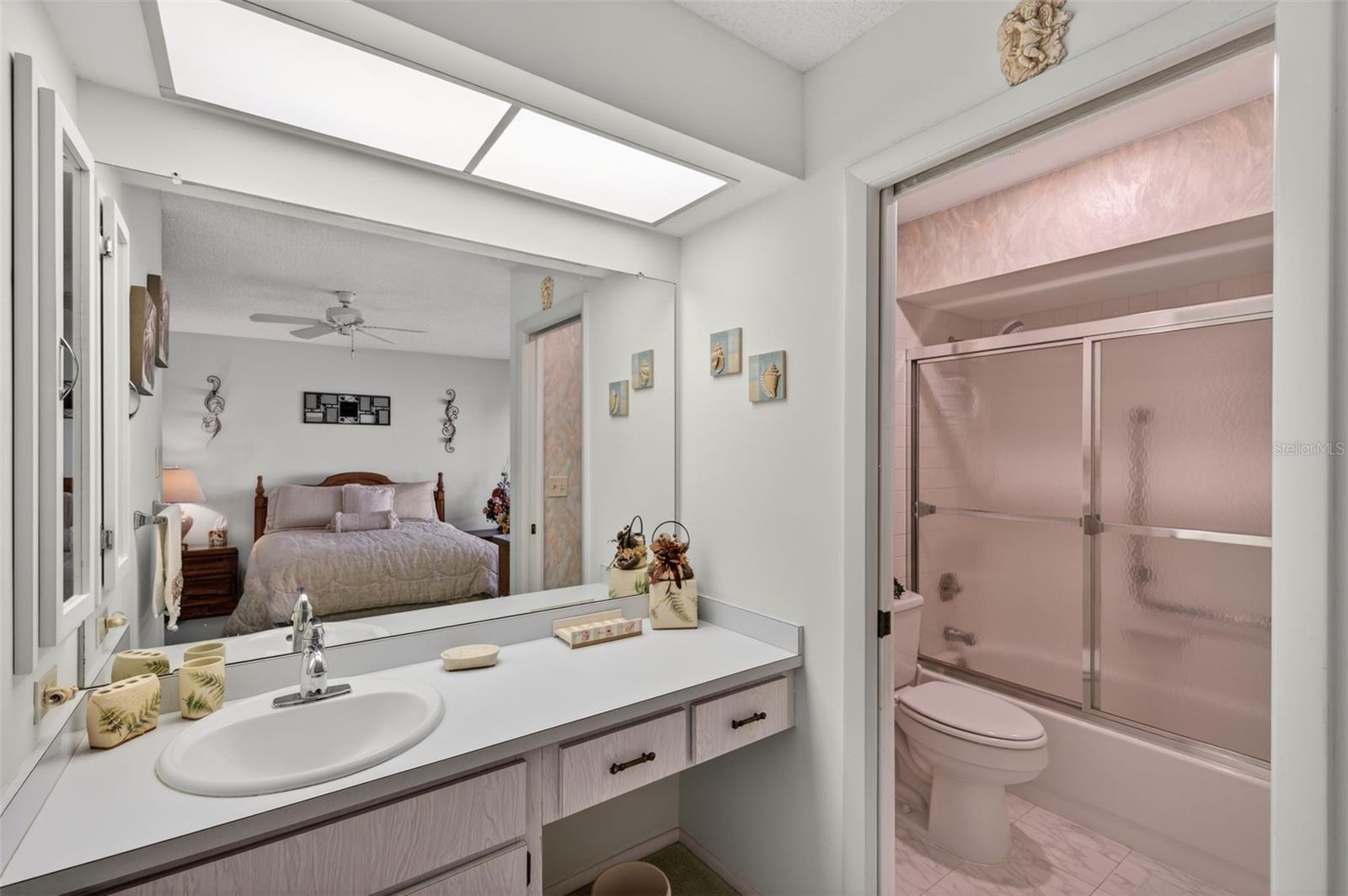 Image 19 of 37 For 2617 Sycamore Drive