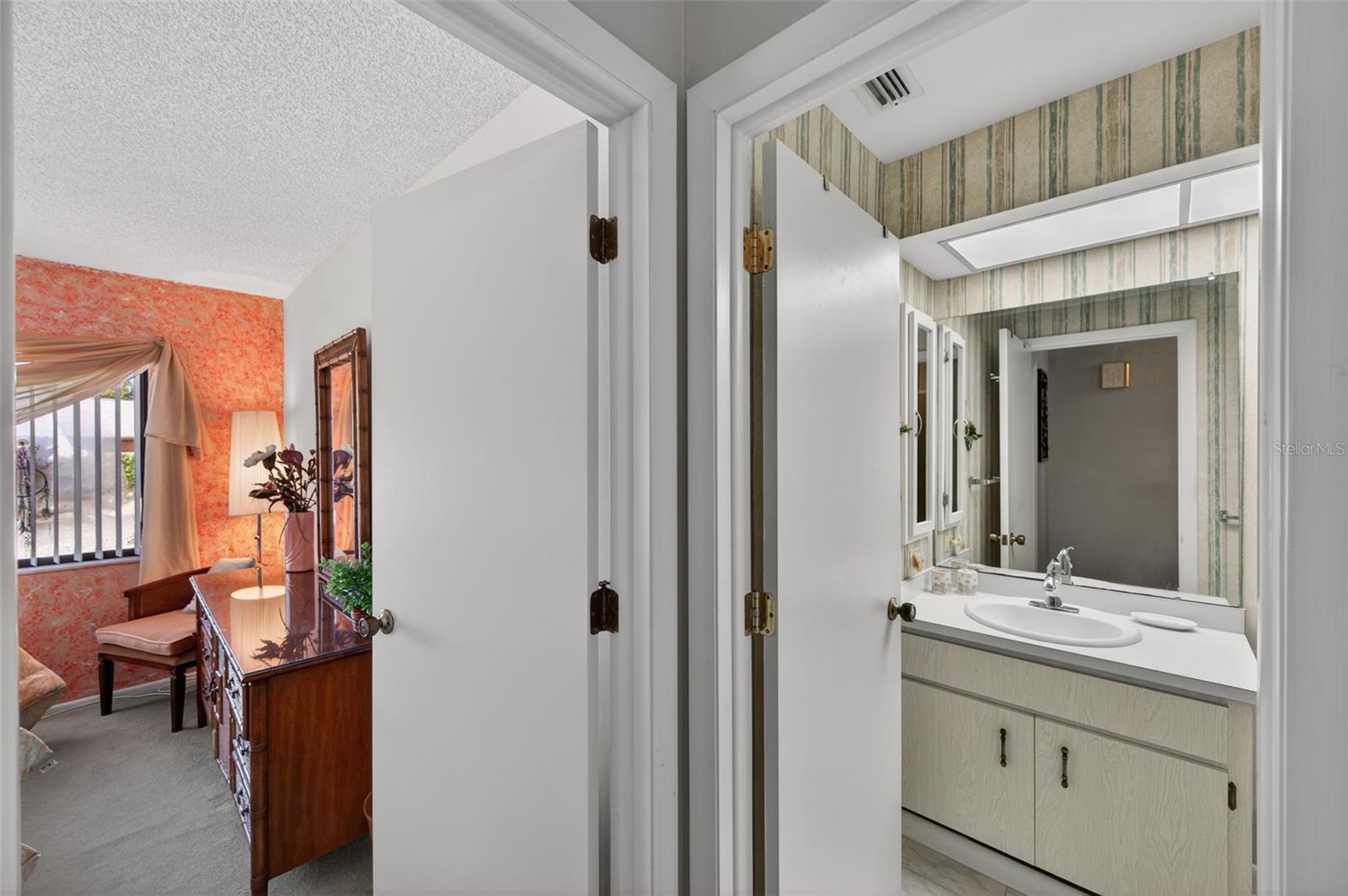 Image 23 of 37 For 2617 Sycamore Drive