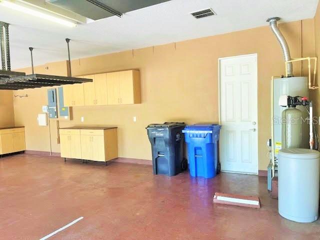 Image 31 of 33 For 20010 Ryman Place