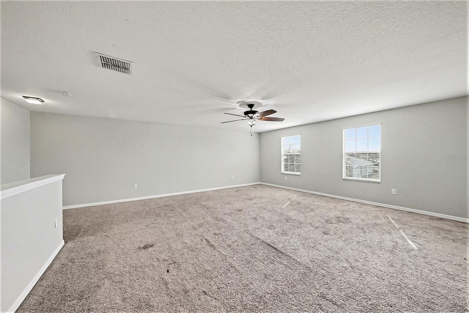 Image 17 of 36 For 10657 Standing Stone Dr