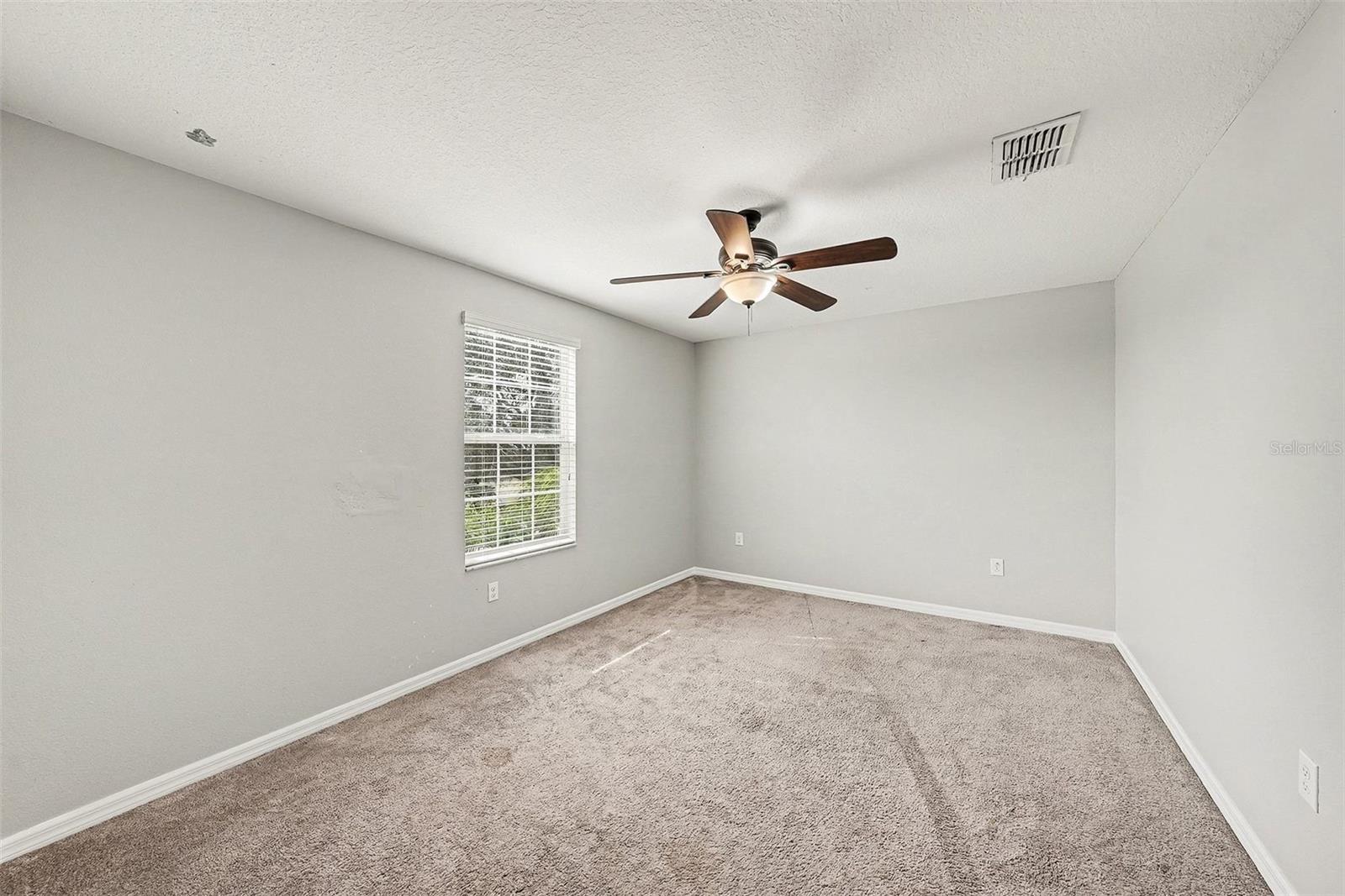 Image 20 of 36 For 10657 Standing Stone Dr