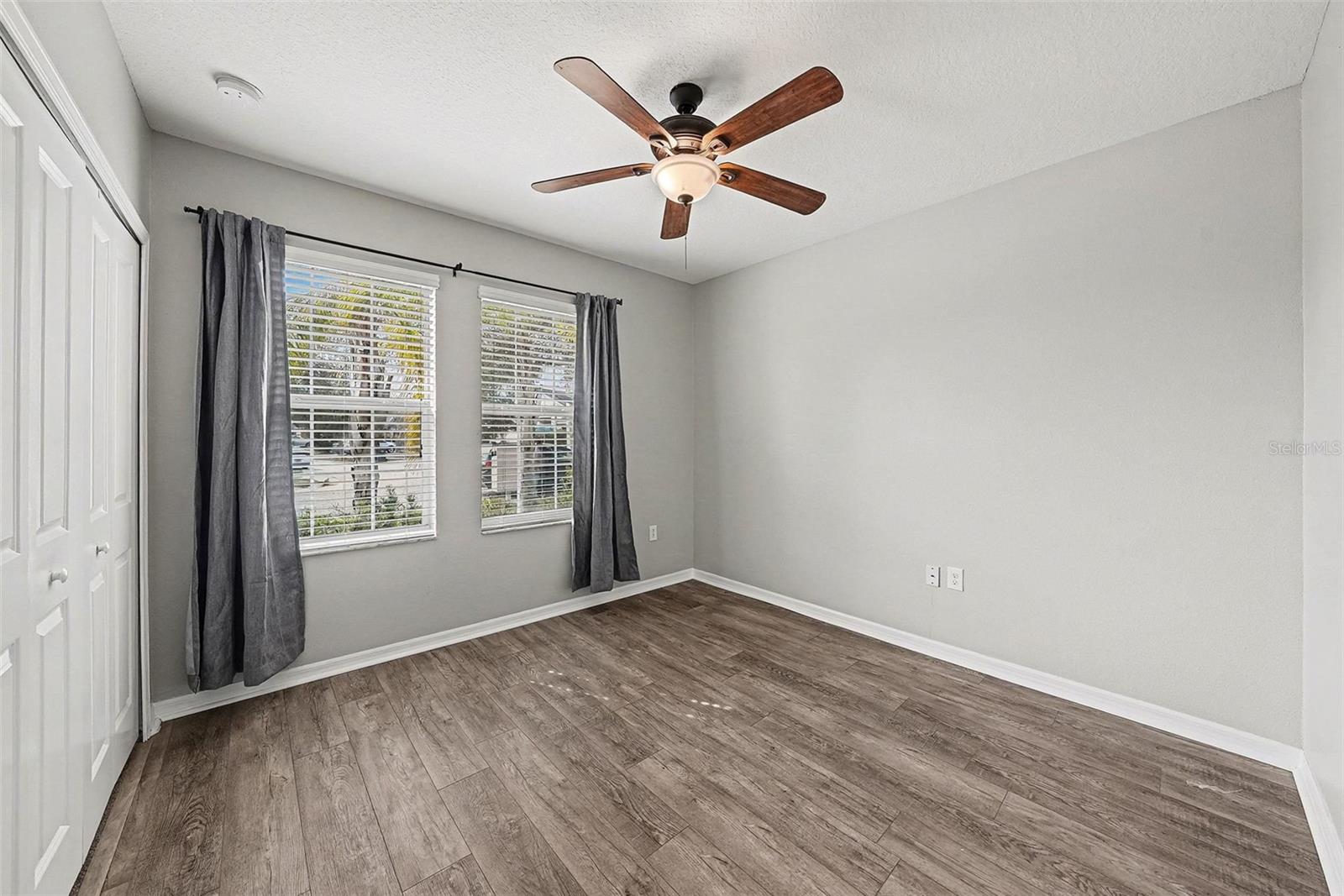 Image 25 of 36 For 10657 Standing Stone Dr