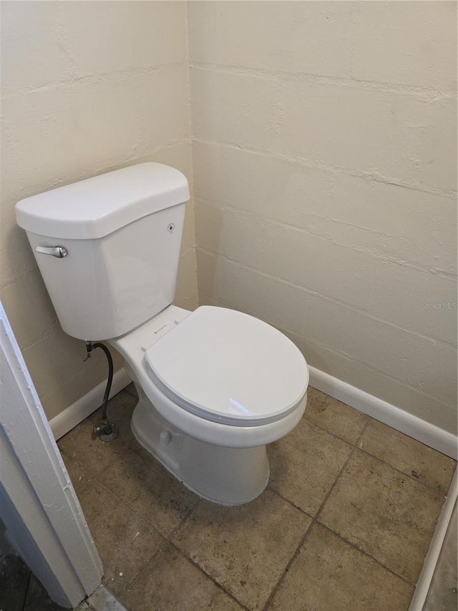 Image 15 of 18 For 2520 Limewood Drive