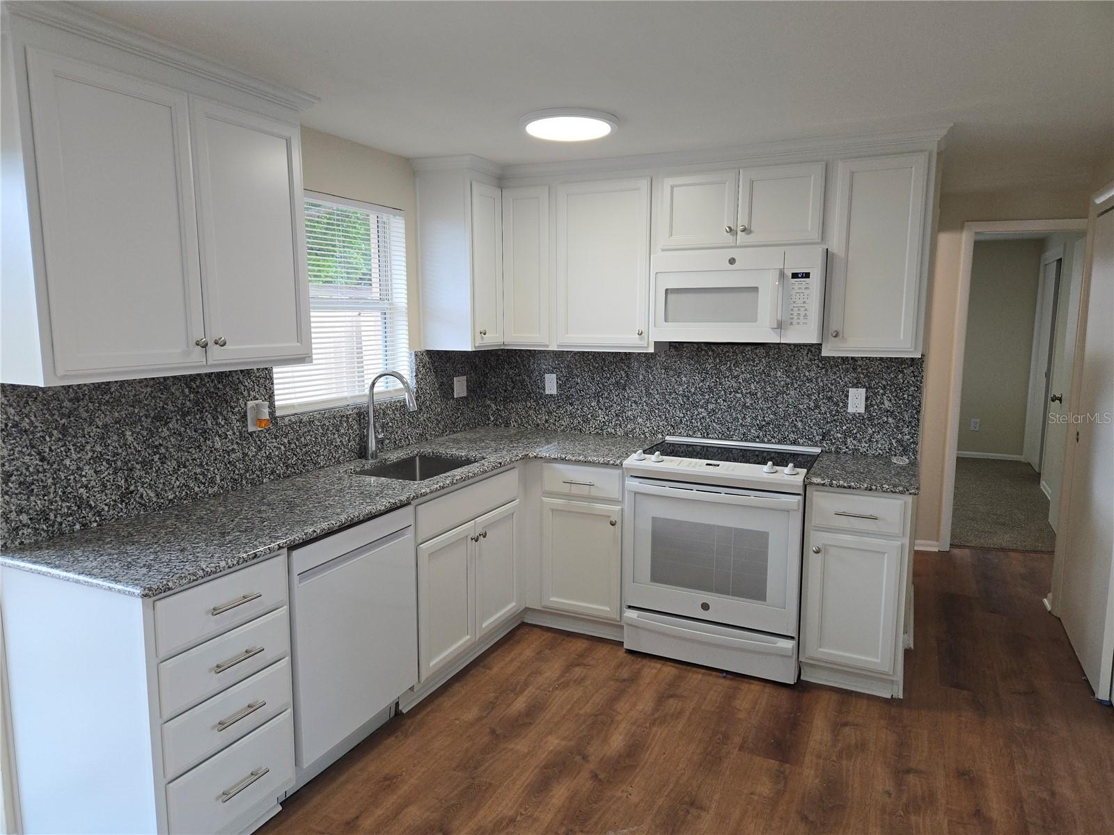 Image 6 of 18 For 2520 Limewood Drive