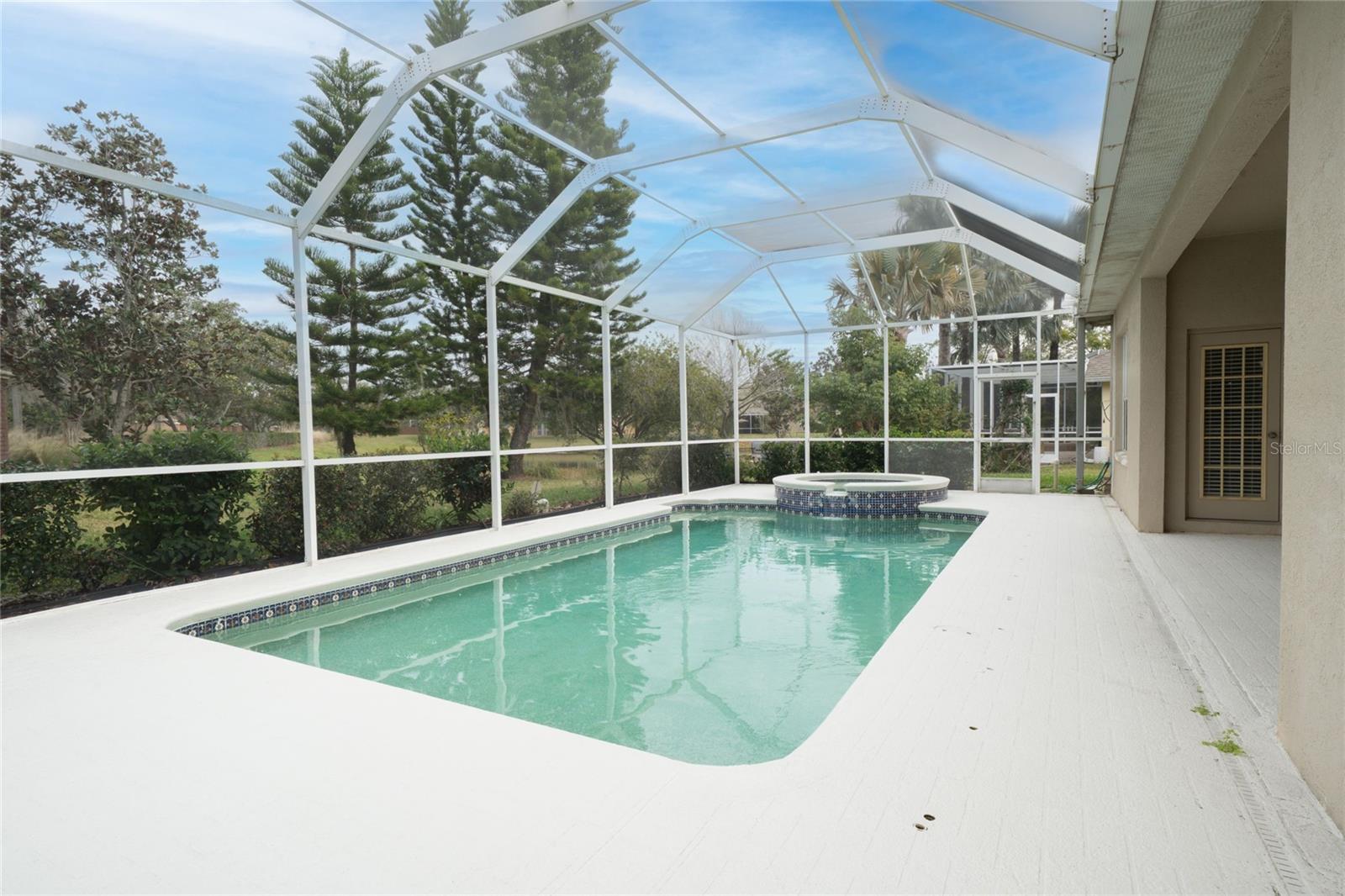 Image 29 of 35 For 19027 Dove Creek Drive