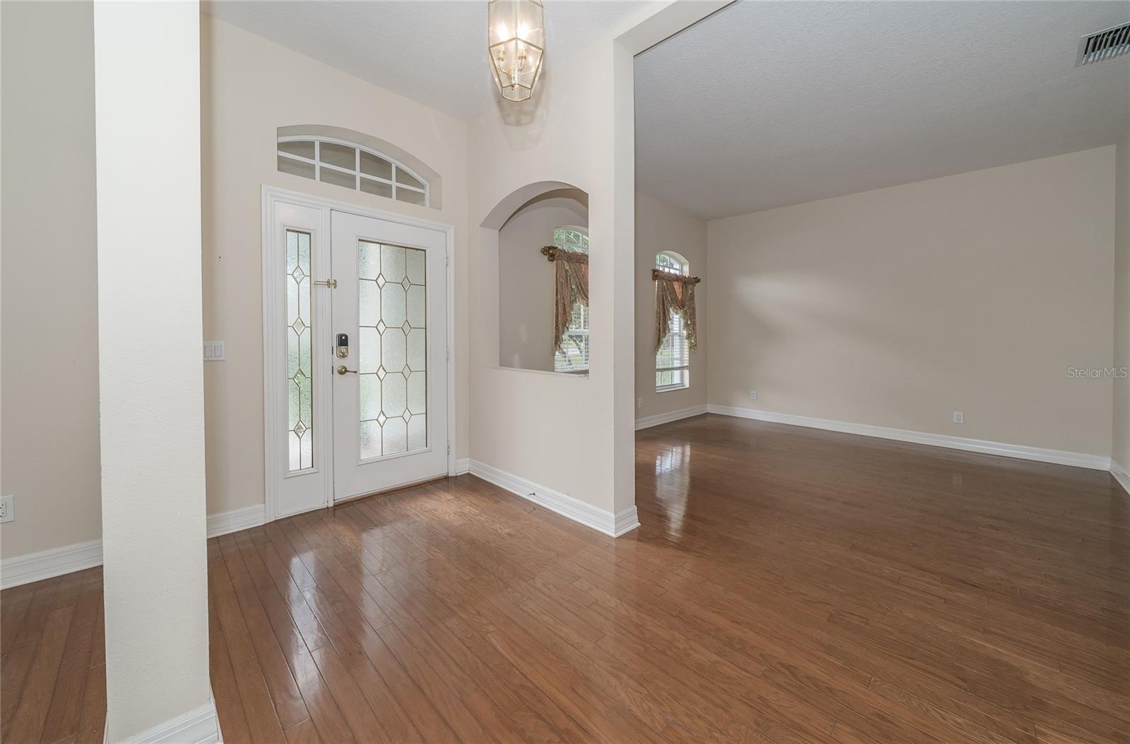 Image 5 of 35 For 19027 Dove Creek Drive