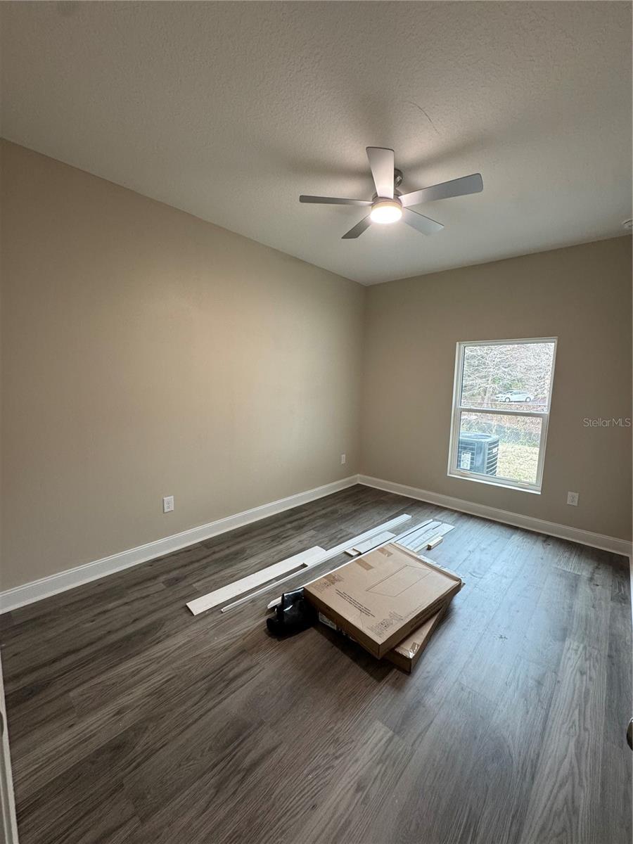 Image 5 of 10 For 3815-b Valley Tree Drive