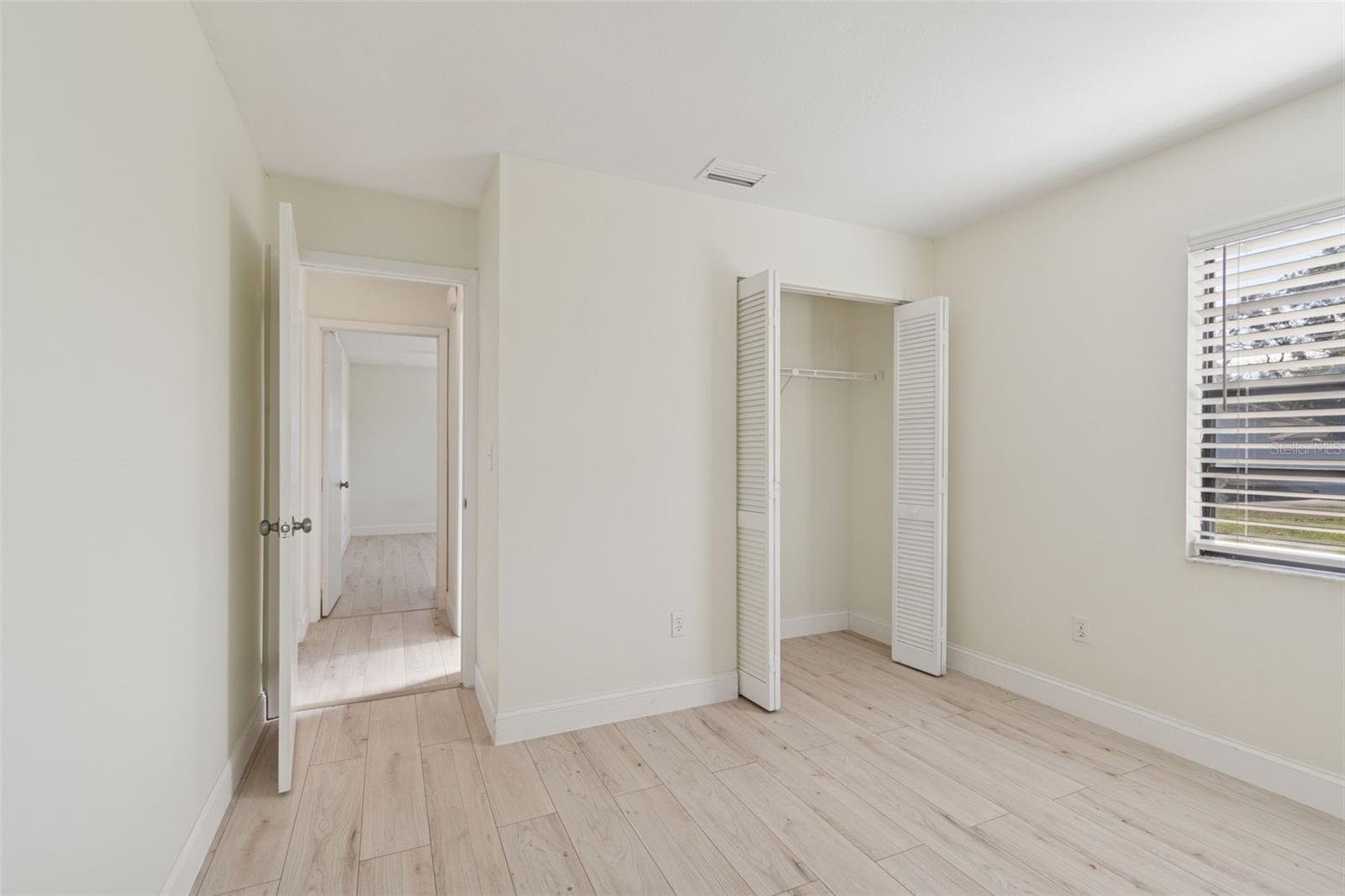 Image 23 of 28 For 7337 Cambridge Way