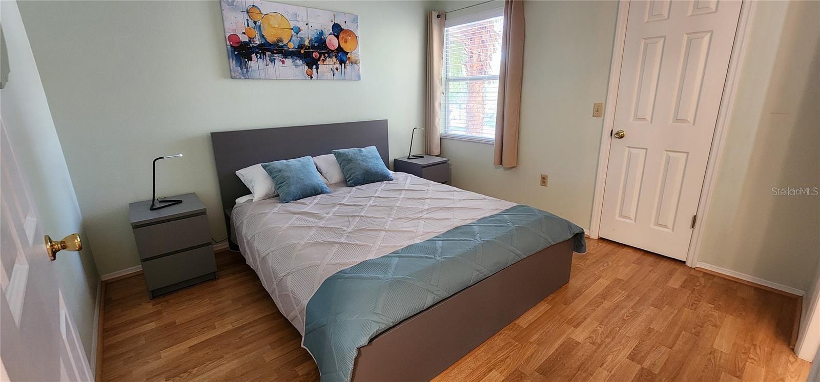 Image 14 of 39 For 2400 Feather Sound Drive 522