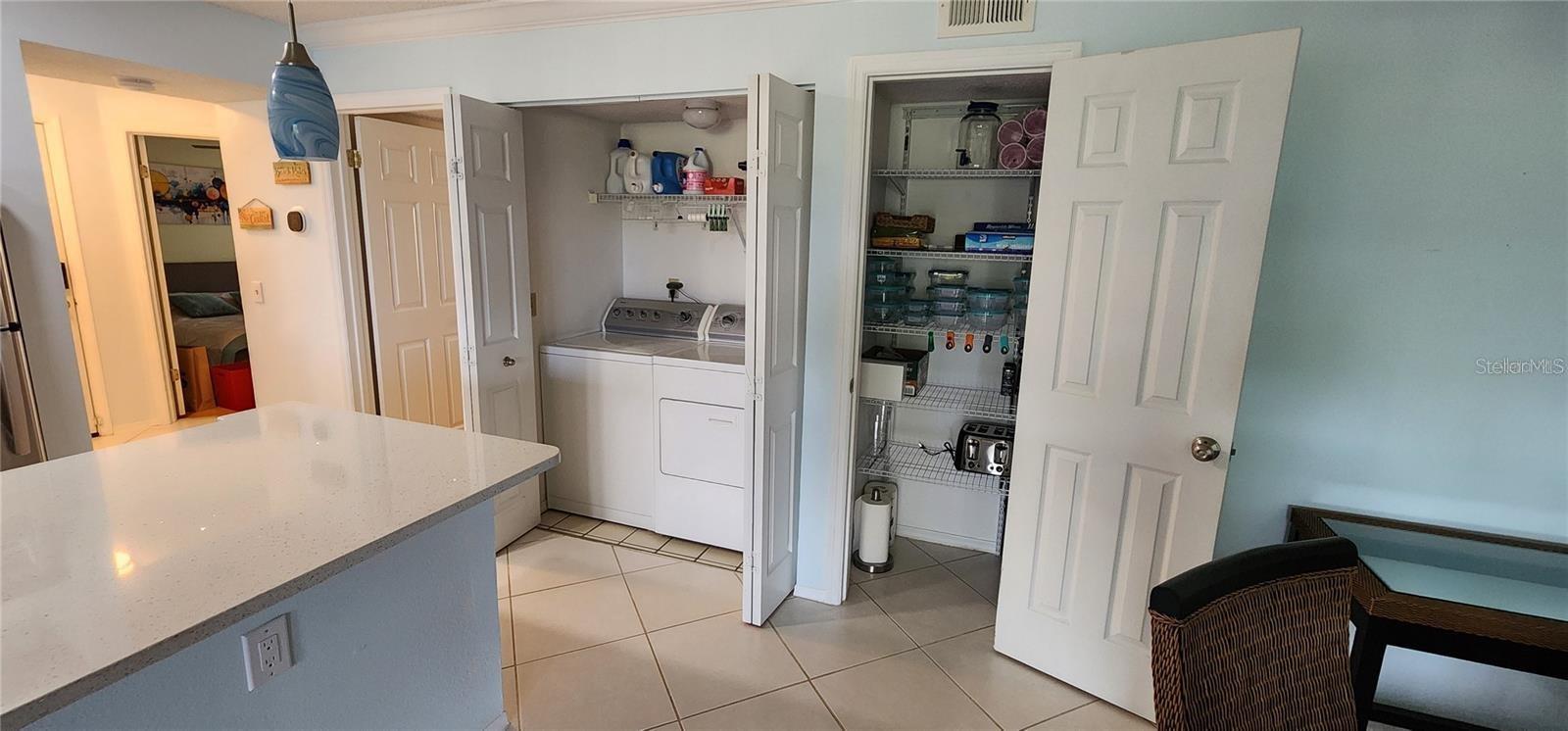 Image 15 of 39 For 2400 Feather Sound Drive 522