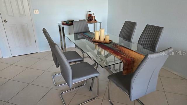 Image 6 of 39 For 2400 Feather Sound Drive 522