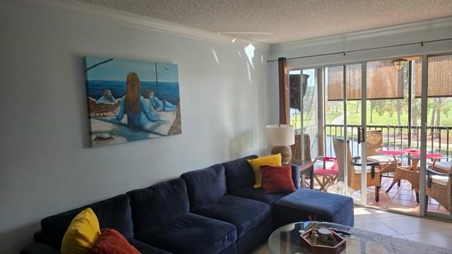 Image 7 of 39 For 2400 Feather Sound Drive 522