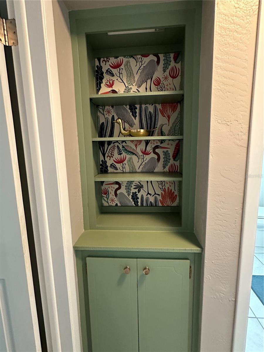 Image 8 of 20 For 1361 Oakbrook Drive