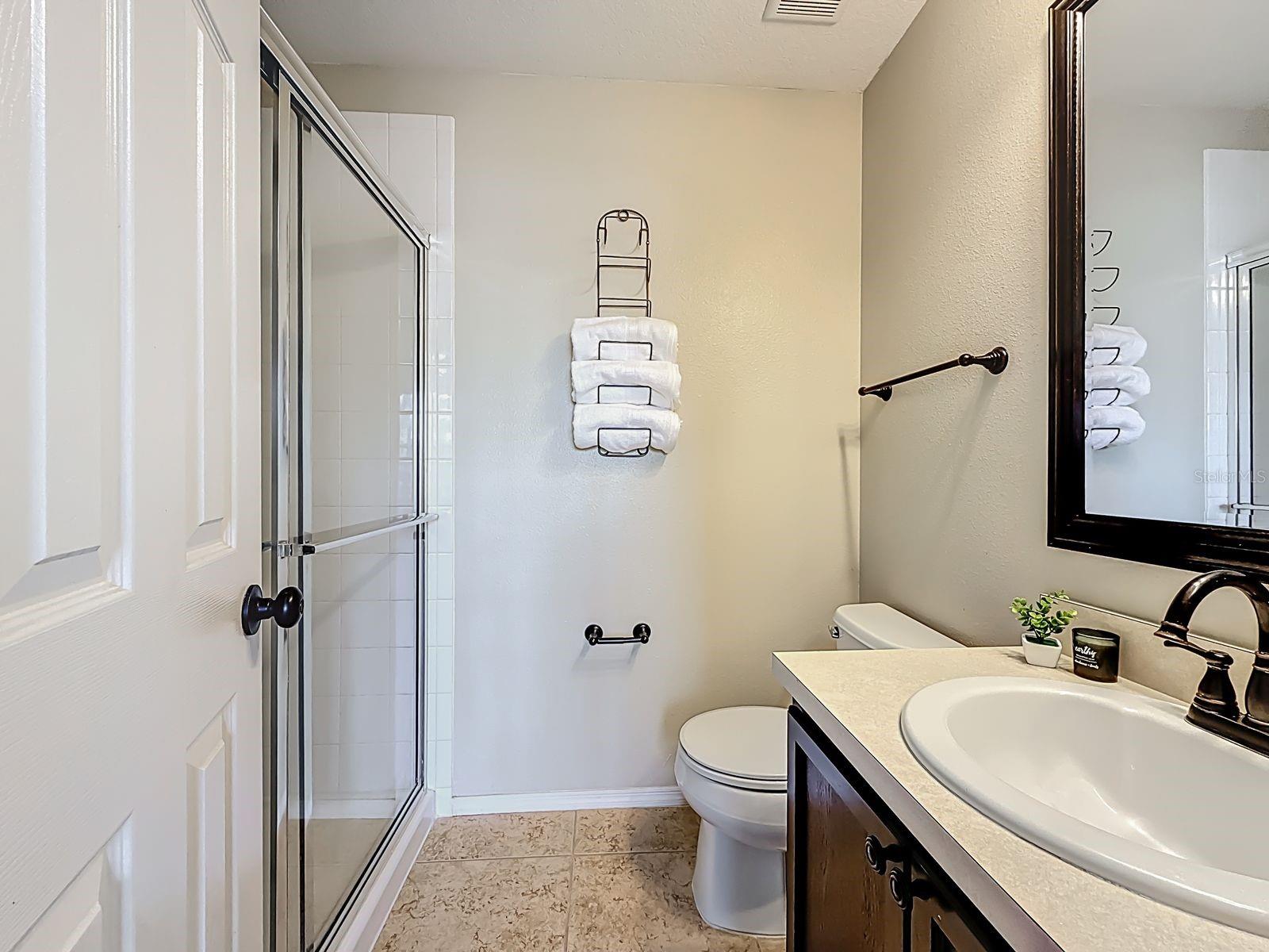 Listing photo id 19 for 1951 Searay Shore Drive