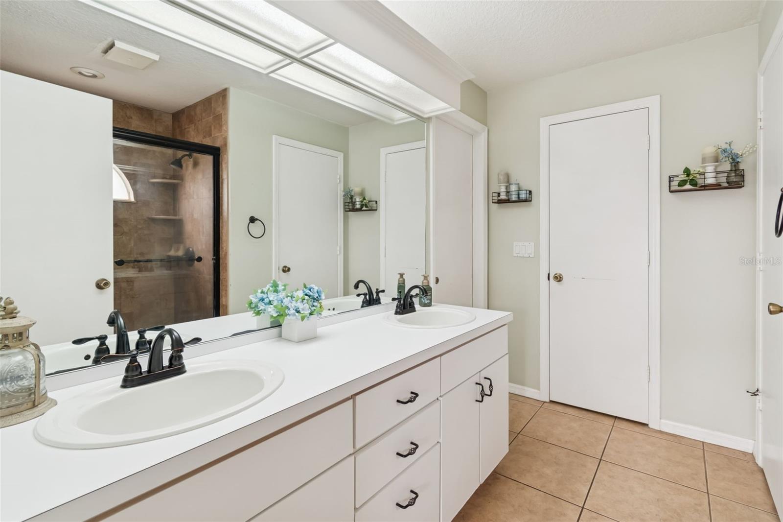 Image 39 of 73 For 4602 Gulfwinds Drive