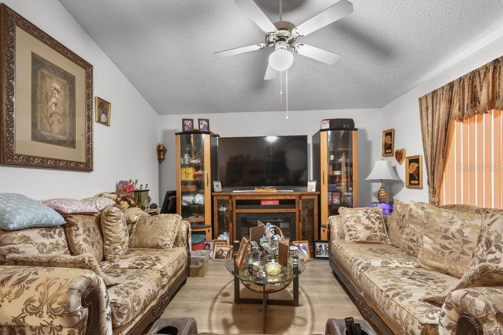 Image 11 of 46 For 1125 40th Street S