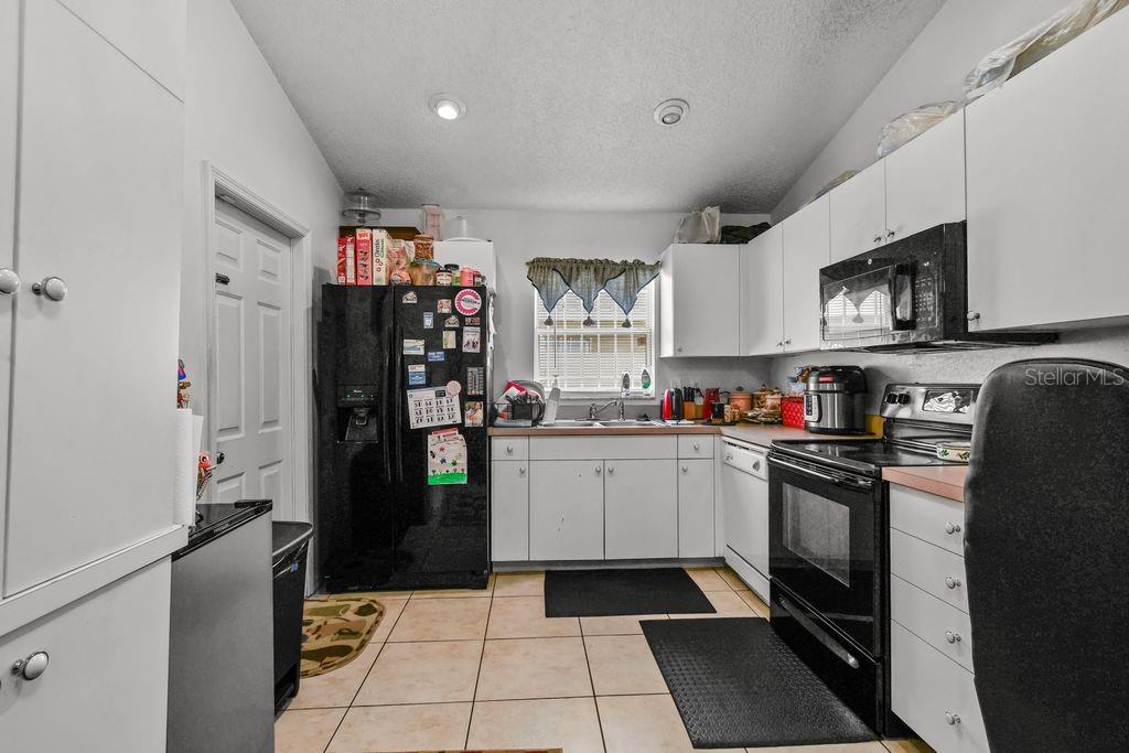 Image 14 of 46 For 1125 40th Street S