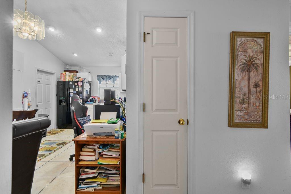 Image 24 of 46 For 1125 40th Street S