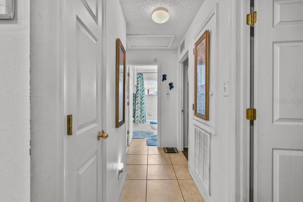 Image 25 of 46 For 1125 40th Street S