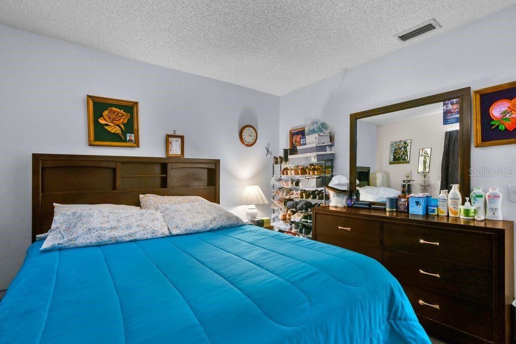 Image 27 of 46 For 1125 40th Street S