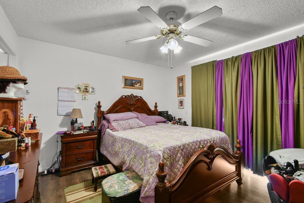 Image 30 of 46 For 1125 40th Street S