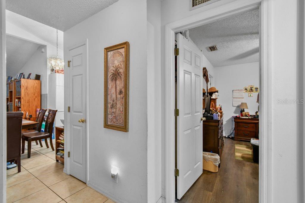 Image 34 of 46 For 1125 40th Street S