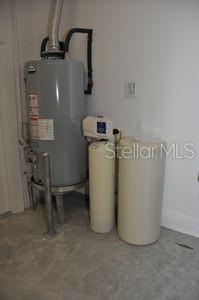 Image 43 of 60 For 2471 Coco Palm Circle