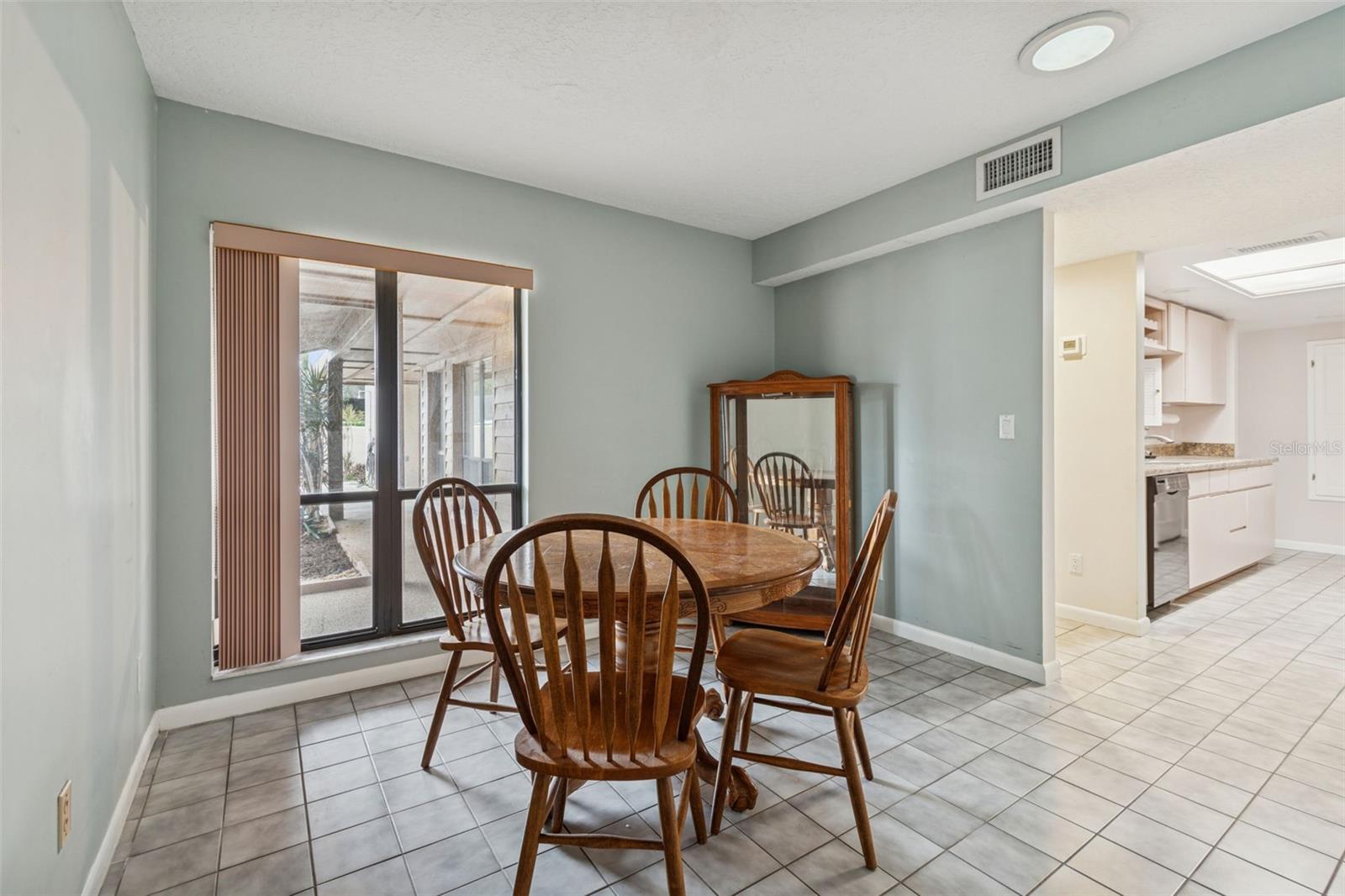 Image 13 of 39 For 4901 Umber Way S