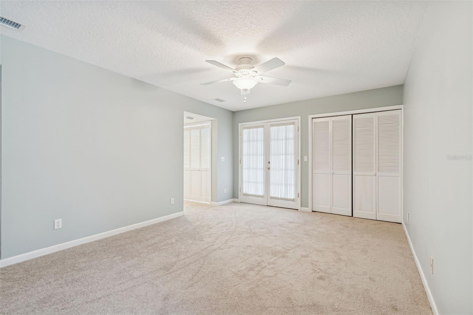 Image 17 of 39 For 4901 Umber Way S