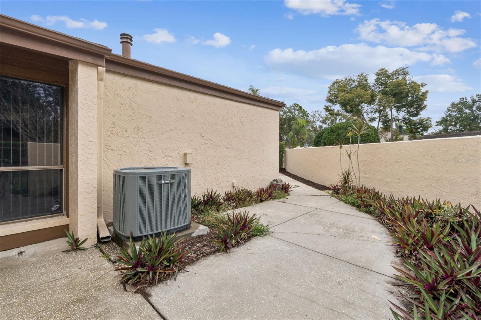 Image 35 of 39 For 4901 Umber Way S