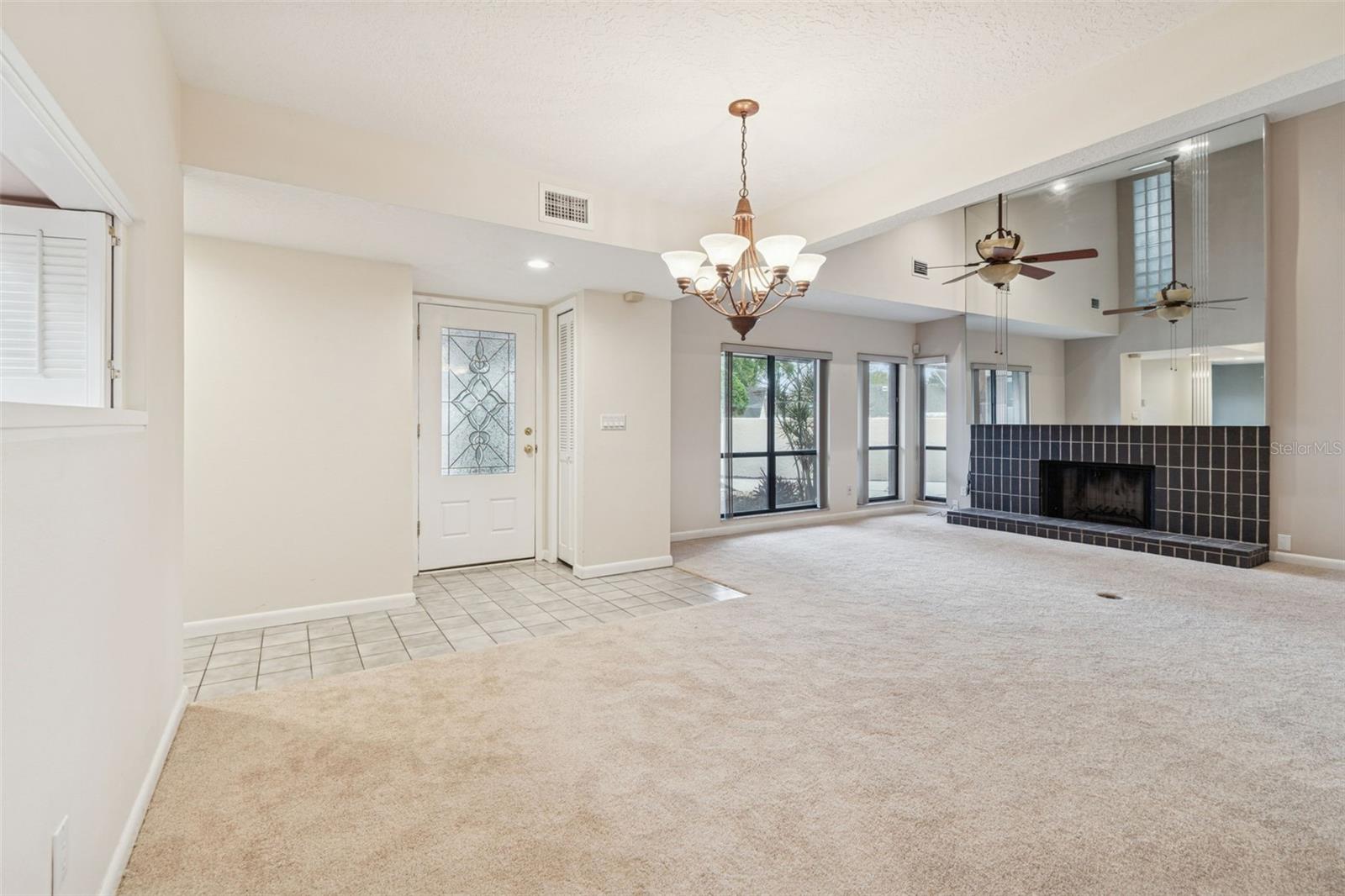 Image 8 of 39 For 4901 Umber Way S