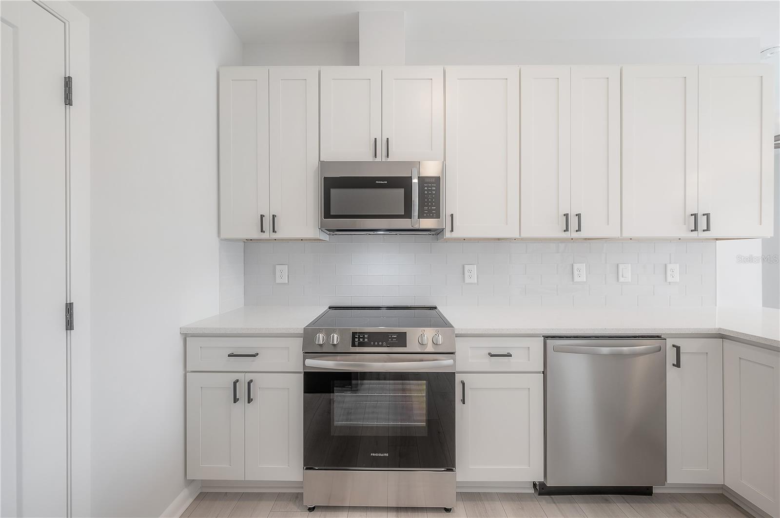 Image 11 of 55 For 3921 State Street 1 & 2