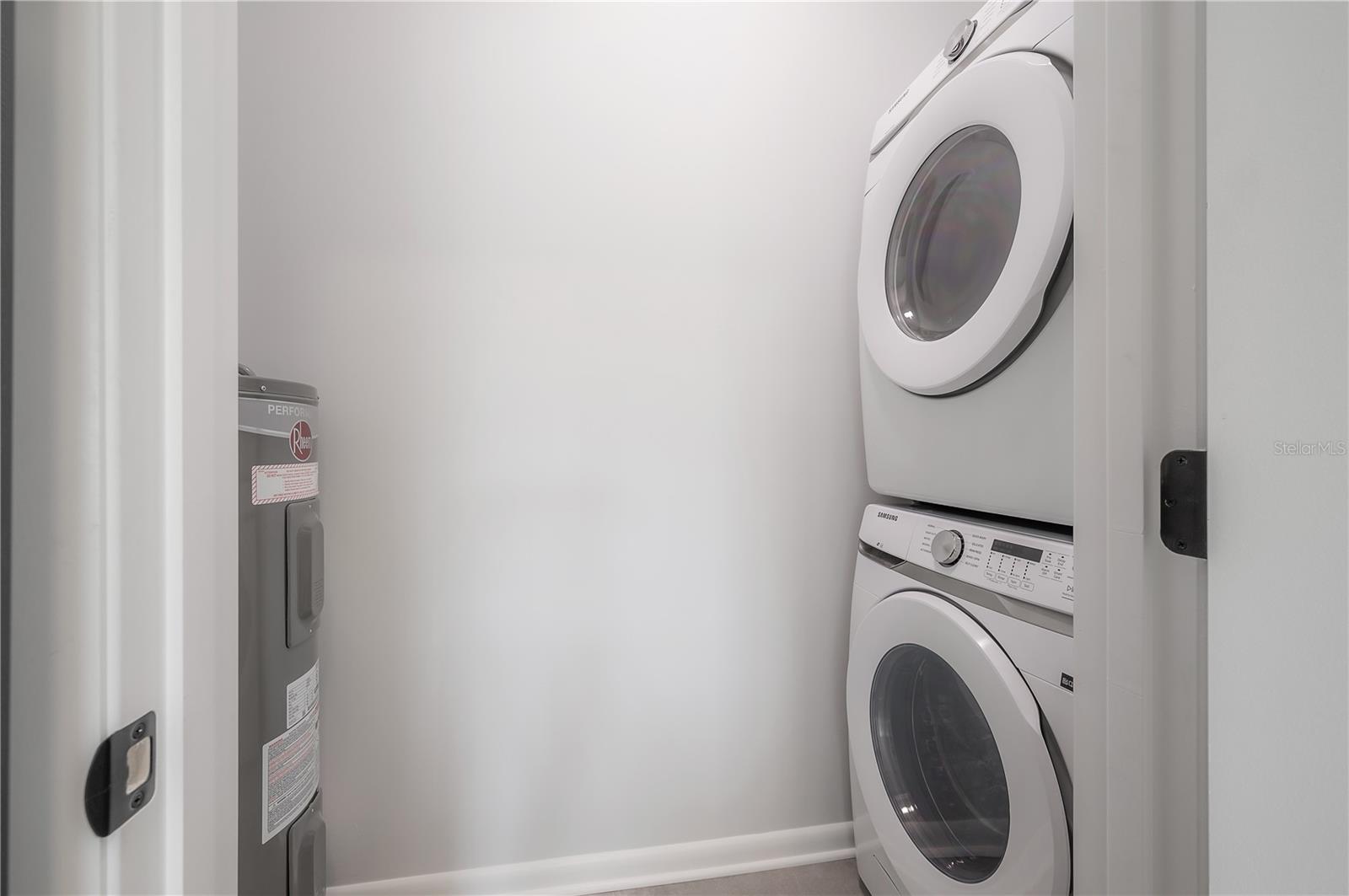 Image 14 of 55 For 3921 State Street 1 & 2