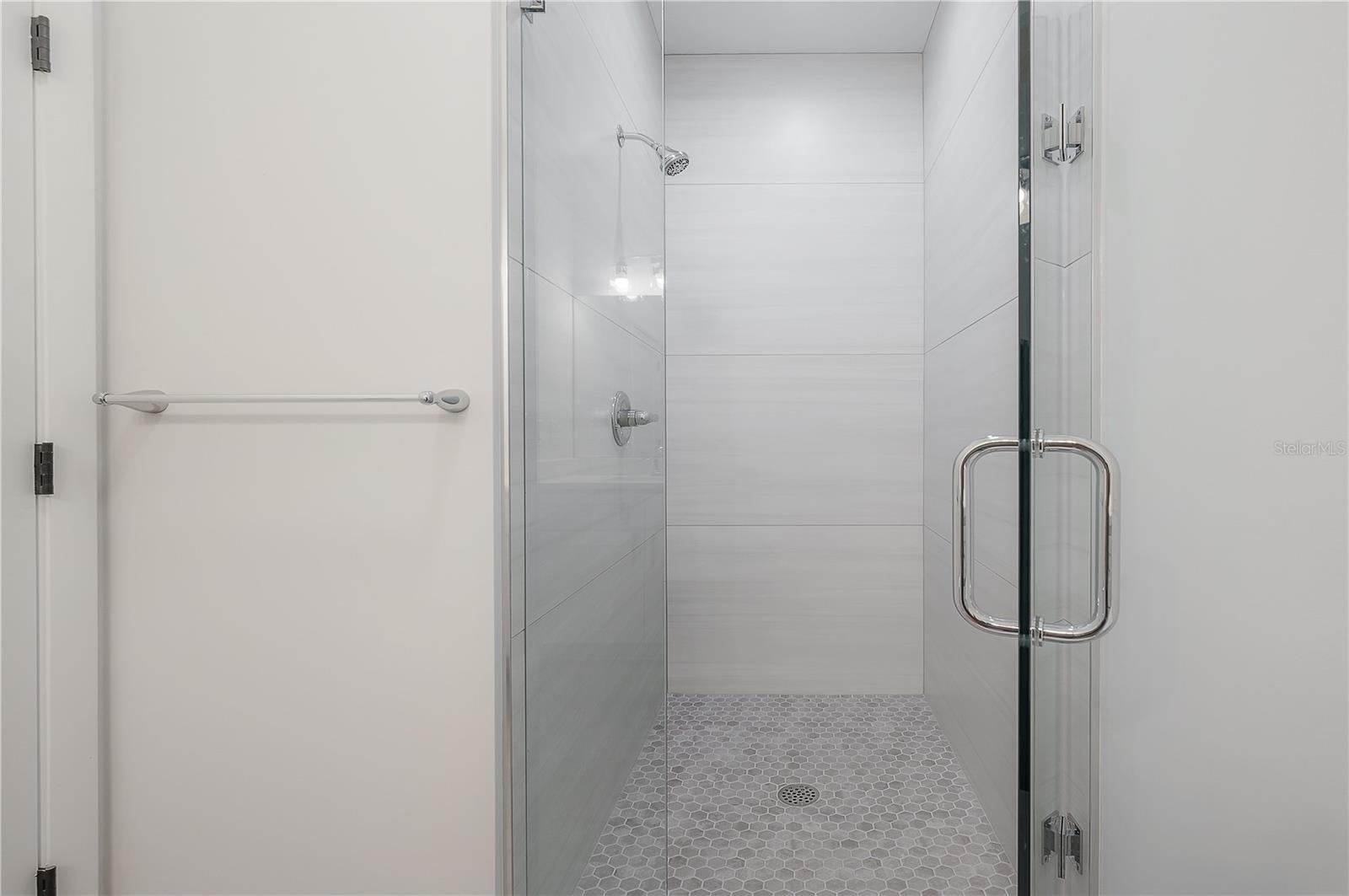 Image 29 of 55 For 3921 State Street 1 & 2