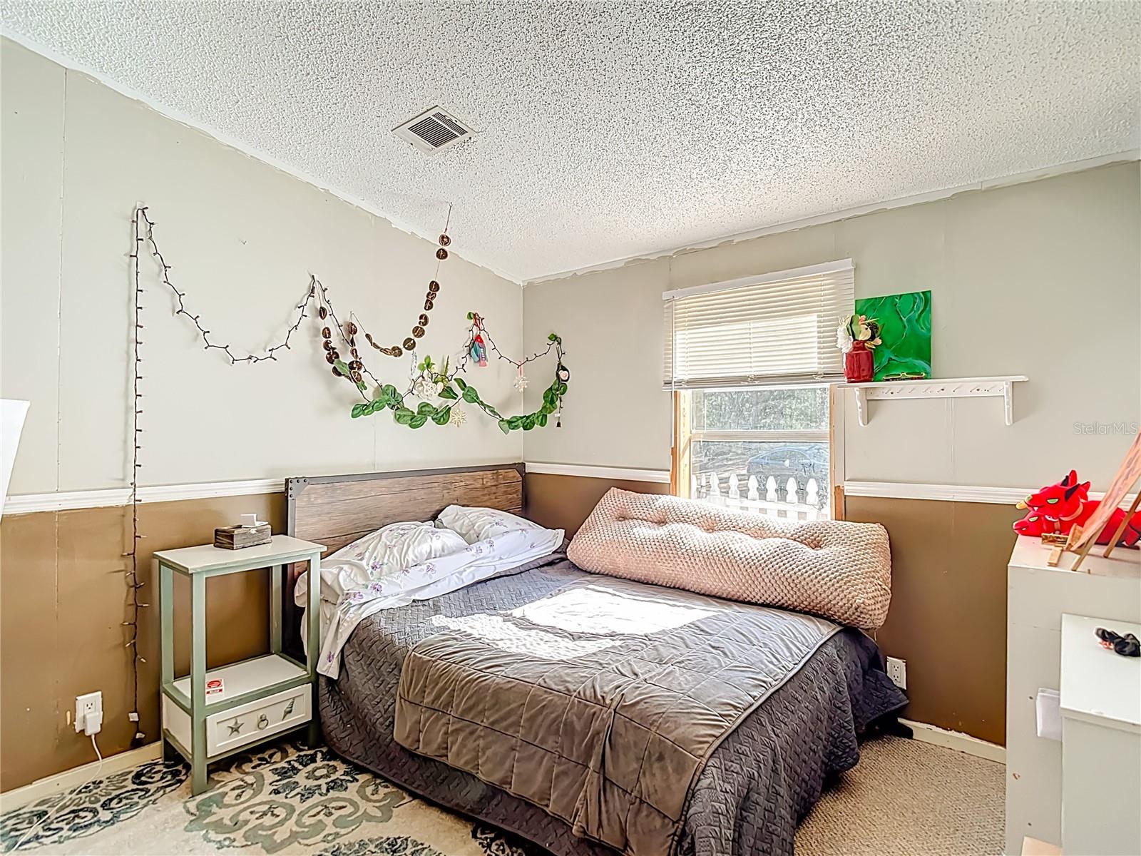 Image 32 of 49 For 6421 Sunnyside Ranch Road