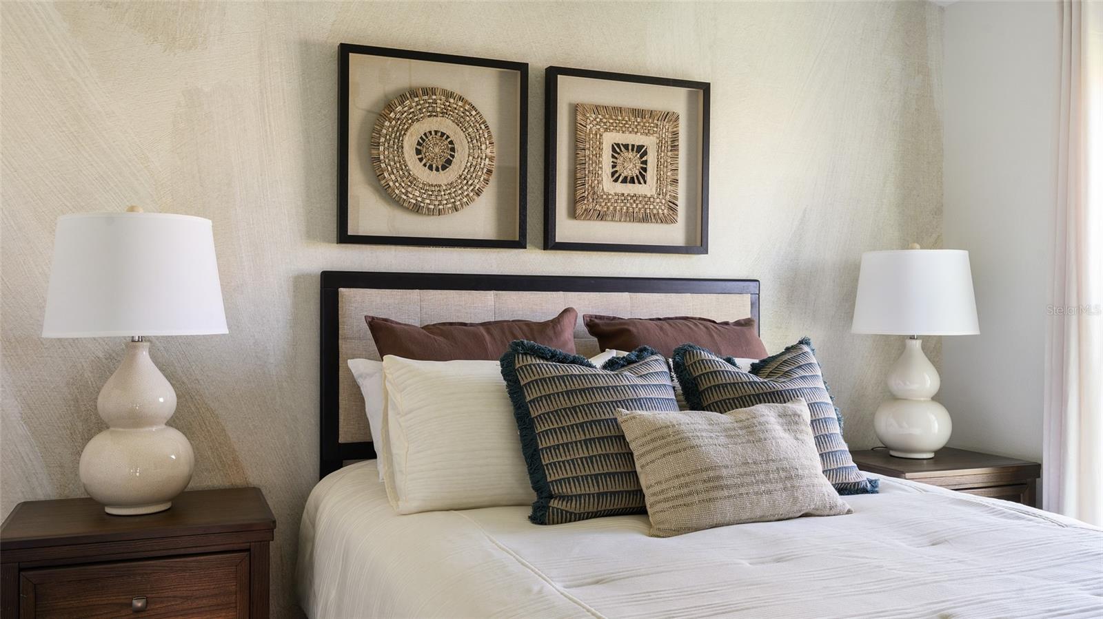 Image 16 of 36 For 5852 Heaven Road