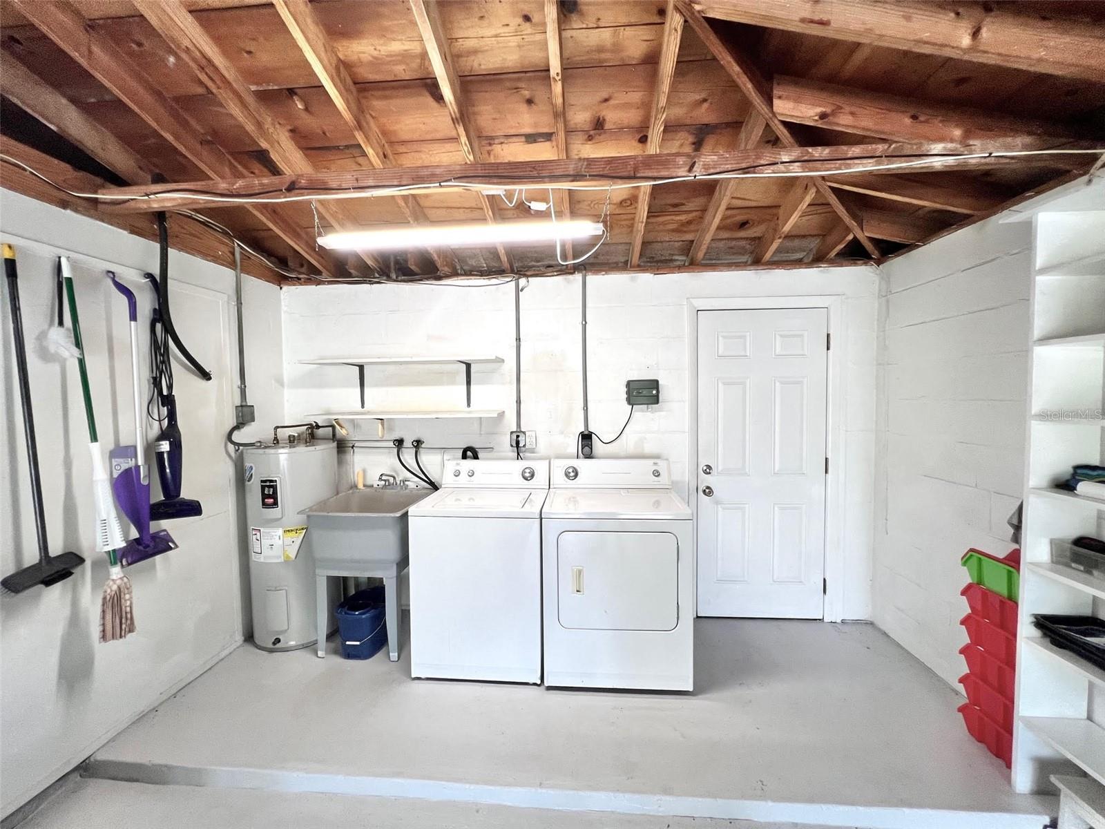 Image 13 of 37 For 4640 Taray Lane