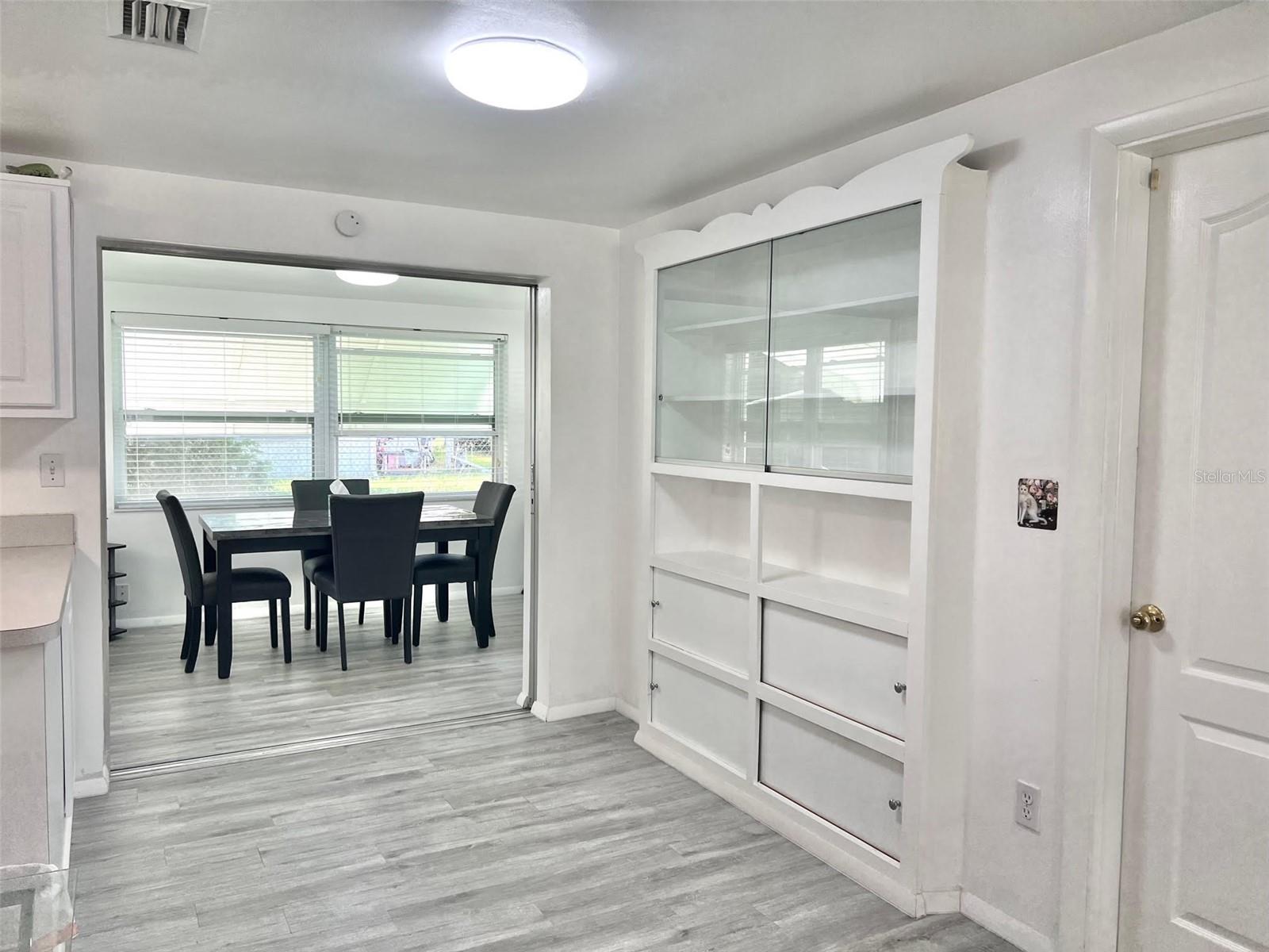 Image 16 of 37 For 4640 Taray Lane