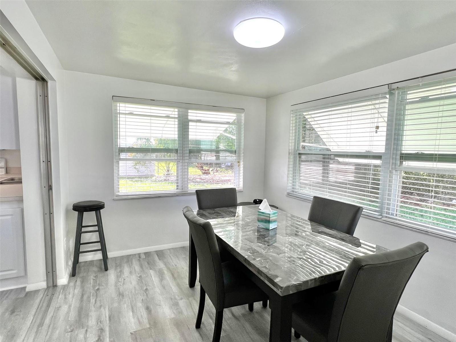 Image 18 of 37 For 4640 Taray Lane