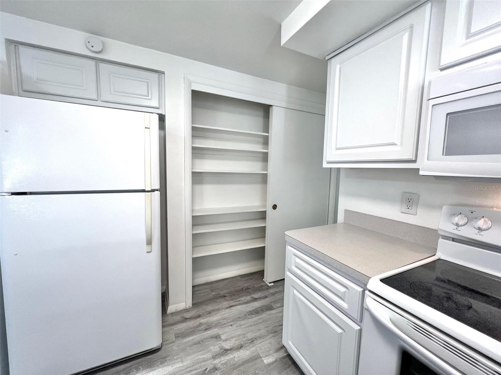 Image 23 of 37 For 4640 Taray Lane