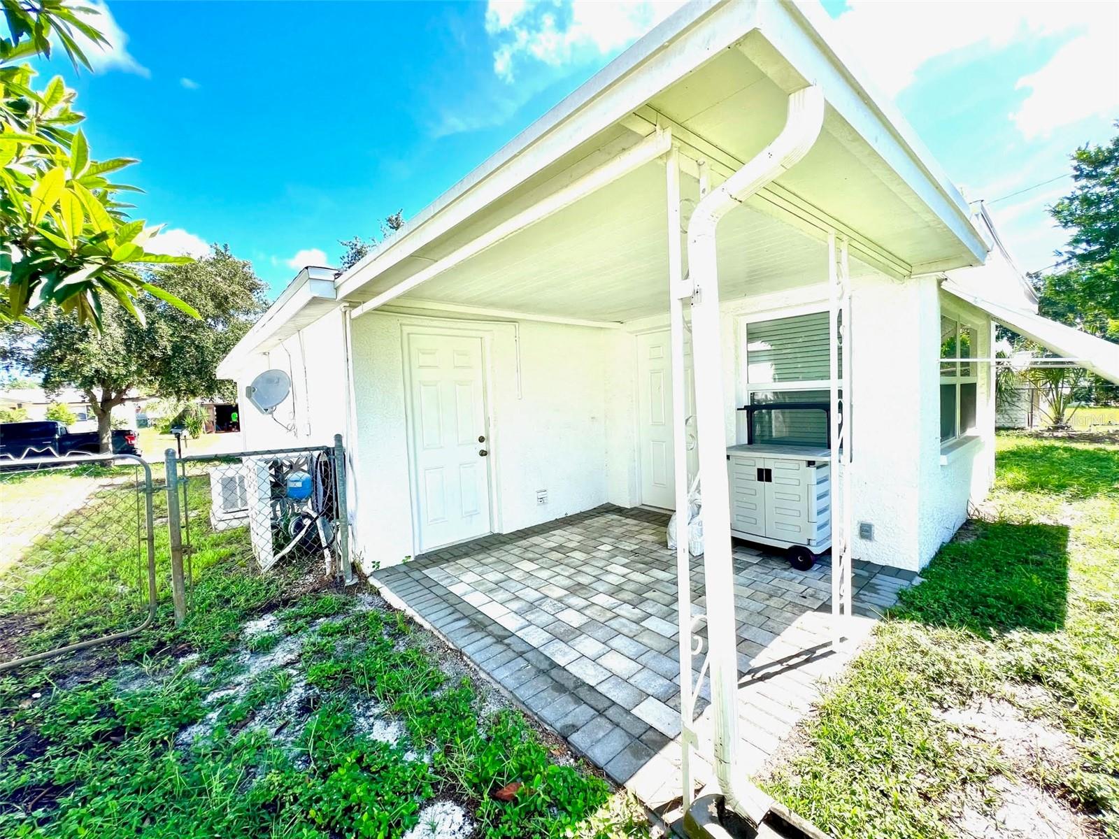 Image 32 of 37 For 4640 Taray Lane