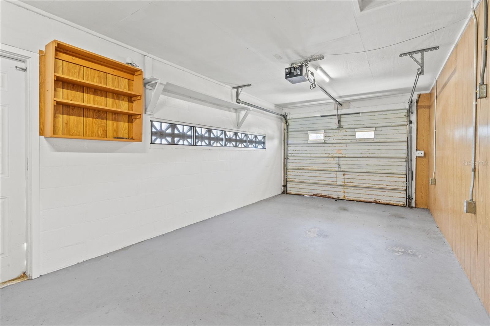 Image 20 of 37 For 512 Richmond Street