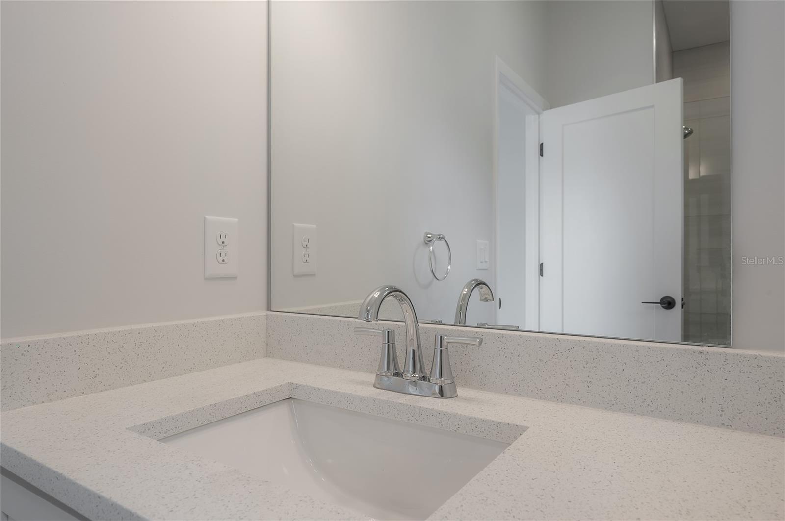 Image 42 of 55 For 3921 State Street 1 & 2