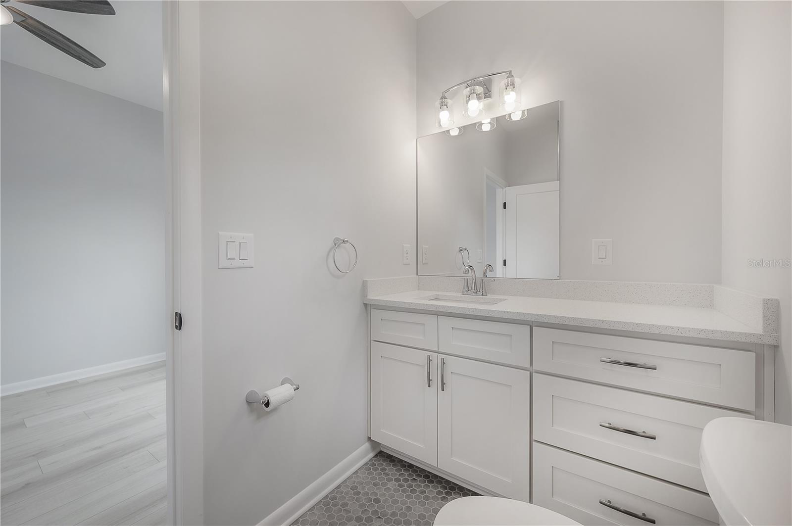 Image 45 of 55 For 3921 State Street 1 & 2