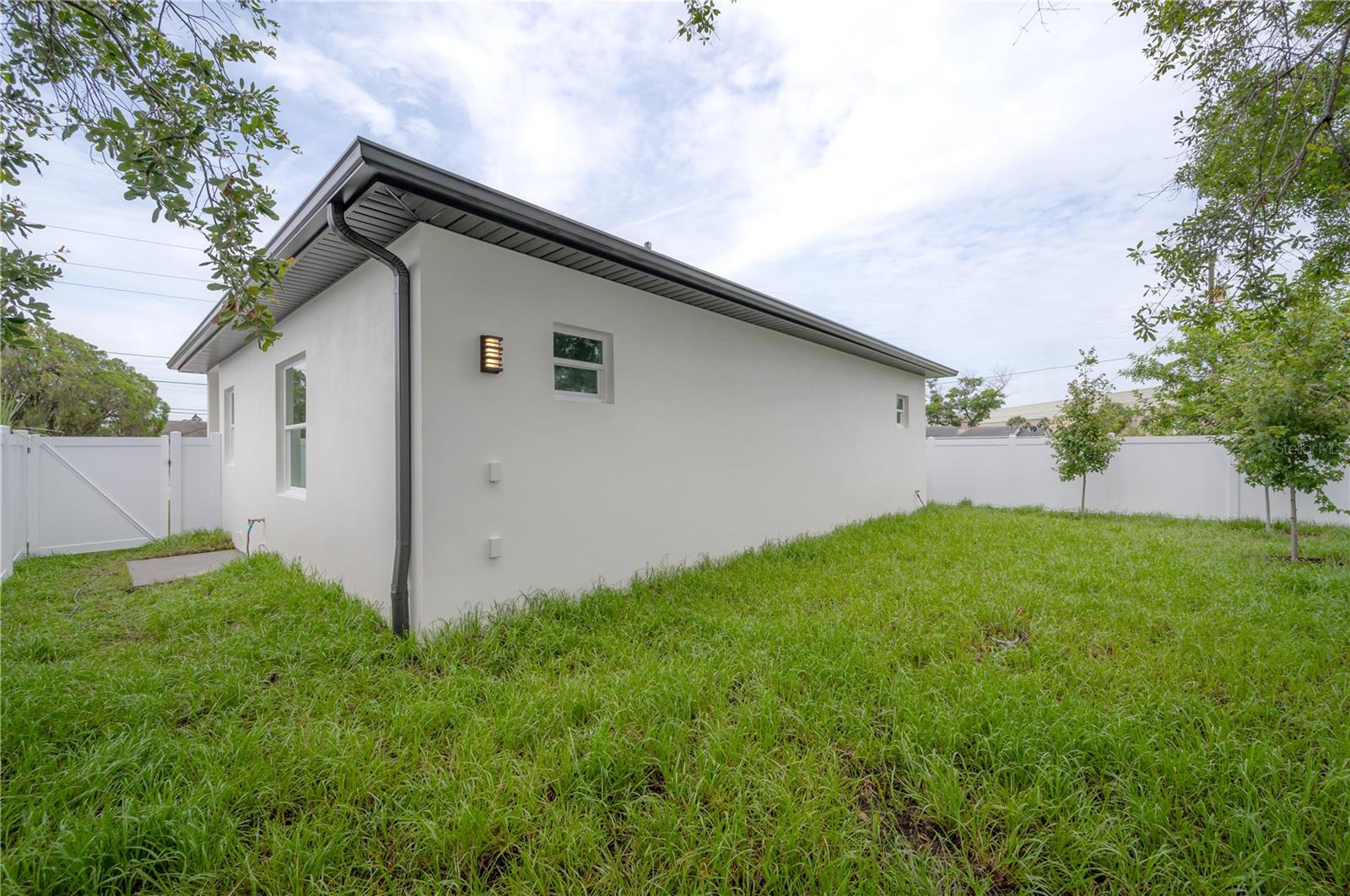 Image 50 of 55 For 3921 State Street 1 & 2