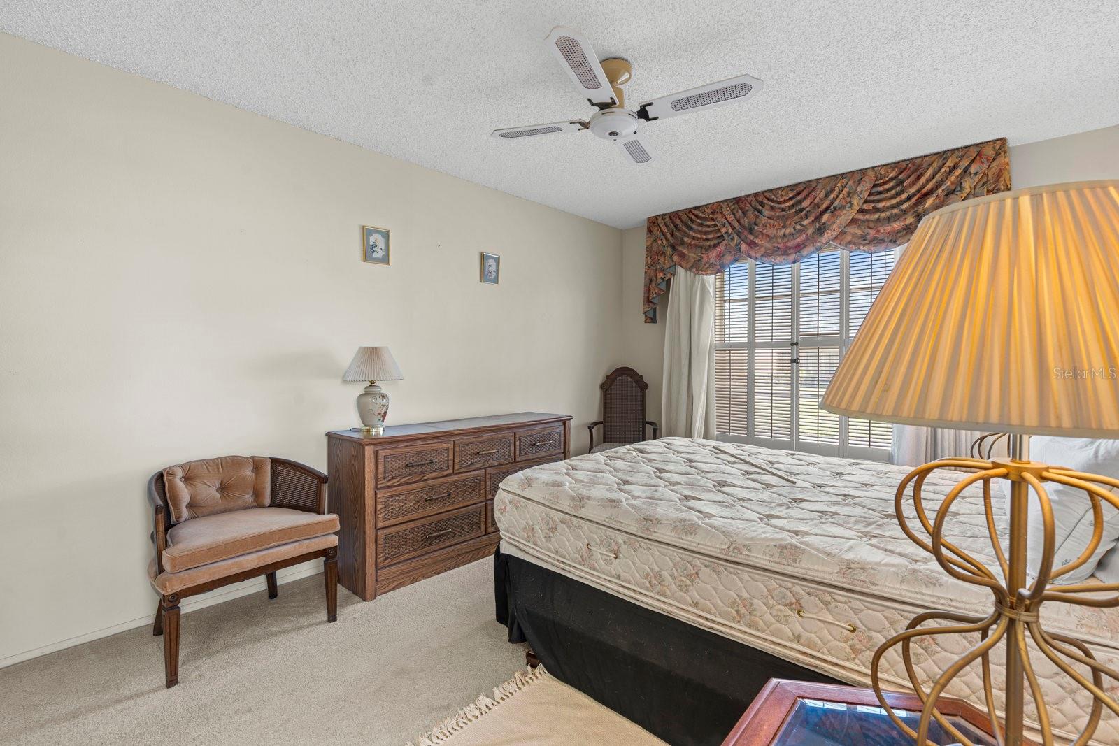 Image 24 of 37 For 2850 Highlands Boulevard A